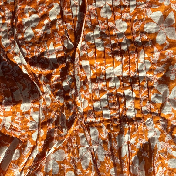 NWOT Nimbu beautiful floral sleeveless blouse - Picture 8 of 12